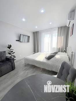 Студия квартира, посуточно, 30м2, 10/17 этаж