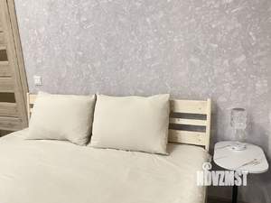 1-к квартира, посуточно, 42м2, 9/9 этаж