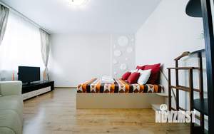 1-к квартира, посуточно, 38м2, 10/18 этаж