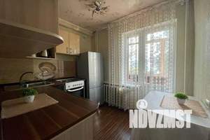 1-к квартира, посуточно, 32м2, 3/9 этаж