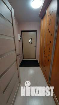 Студия квартира, посуточно, 29м2, 10/18 этаж