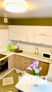 2-к квартира, посуточно, 56м2, 8/18 этаж