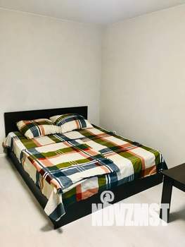 1-к квартира, посуточно, 40м2, 7/17 этаж