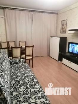 2-к квартира, посуточно, 61м2, 1/1 этаж