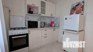 1-к квартира, посуточно, 32м2, 9/9 этаж