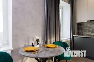 2-к квартира, посуточно, 42м2, 4/5 этаж