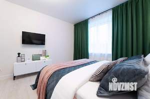 1-к квартира, посуточно, 40м2, 3/17 этаж