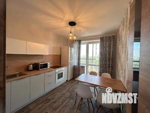 1-к квартира, посуточно, 40м2, 1/1 этаж