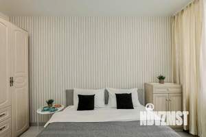 1-к квартира, посуточно, 37м2, 1/1 этаж