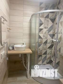 1-к квартира, посуточно, 35м2, 10/25 этаж