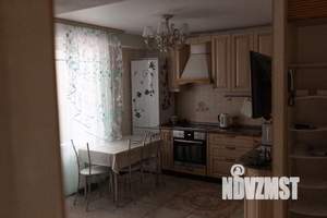 2-к квартира, посуточно, 50м2, 1/1 этаж