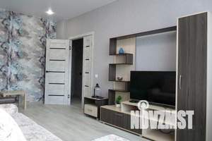 2-к квартира, посуточно, 55м2, 1/18 этаж