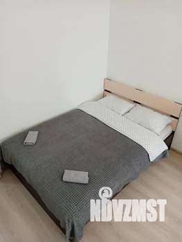 1-к квартира, посуточно, 37м2, 5/17 этаж
