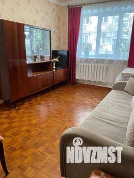 3-к квартира, посуточно, 50м2, 1/5 этаж