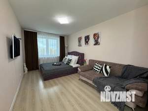 1-к квартира, посуточно, 35м2, 10/17 этаж