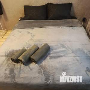 Студия квартира, посуточно, 28м2, 10/17 этаж