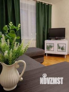 3-к квартира, посуточно, 60м2, 1/1 этаж