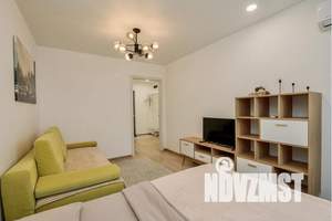 1-к квартира, посуточно, 35м2, 10/16 этаж