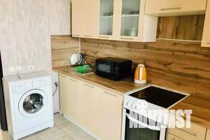 2-к квартира, посуточно, 68м2, 18/18 этаж