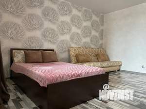 1-к квартира, посуточно, 40м2, 3/17 этаж