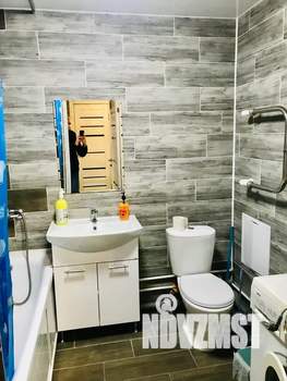 1-к квартира, посуточно, 40м2, 7/17 этаж