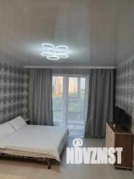 Студия квартира, посуточно, 25м2, 3/17 этаж