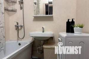 2-к квартира, посуточно, 55м2, 13/17 этаж