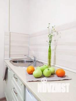 Студия квартира, посуточно, 30м2, 2/17 этаж