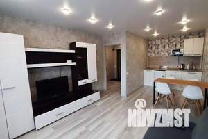 1-к квартира, посуточно, 35м2, 9/17 этаж
