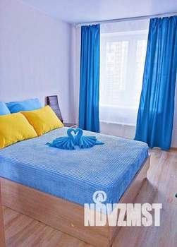 1-к квартира, посуточно, 43м2, 1/1 этаж