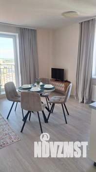 1-к квартира, посуточно, 49м2, 1/1 этаж