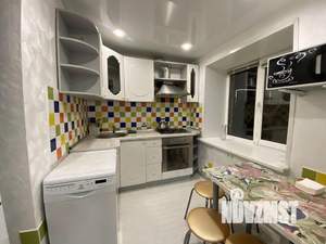 3-к квартира, посуточно, 57м2, 1/1 этаж