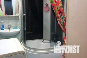 3-к квартира, посуточно, 56м2, 1/5 этаж