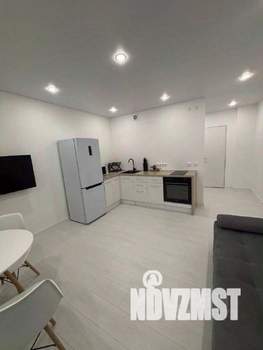 2-к квартира, посуточно, 42м2, 1/1 этаж