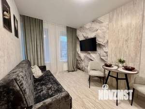 1-к квартира, посуточно, 40м2, 3/25 этаж