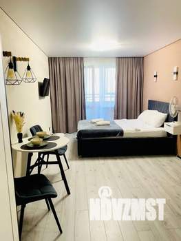 Студия квартира, посуточно, 28м2, 17/18 этаж