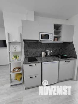 1-к квартира, посуточно, 32м2, 8/17 этаж