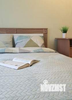 2-к квартира, посуточно, 50м2, 1/1 этаж