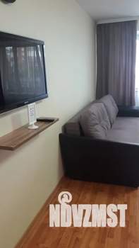 Студия квартира, посуточно, 33м2, 3/17 этаж