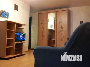 3-к квартира, посуточно, 48м2, 1/5 этаж