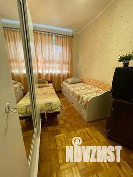 3-к квартира, посуточно, 50м2, 1/5 этаж