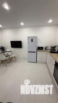 1-к квартира, посуточно, 42м2, 11/27 этаж