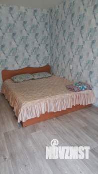 1-к квартира, посуточно, 32м2, 1/9 этаж