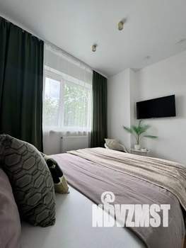 3-к квартира, посуточно, 48м2, 1/15 этаж