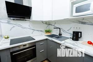 1-к квартира, посуточно, 45м2, 3/24 этаж