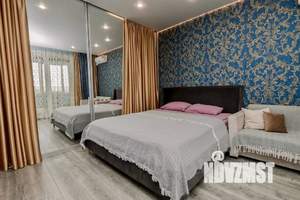 1-к квартира, посуточно, 40м2, 10/17 этаж