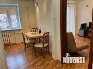 1-к квартира, посуточно, 40м2, 4/6 этаж