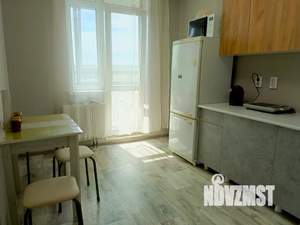 1-к квартира, посуточно, 35м2, 13/18 этаж