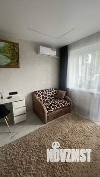 1-к квартира, посуточно, 35м2, 1/9 этаж