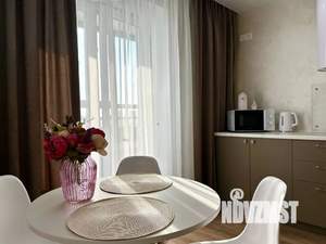 Студия квартира, посуточно, 38м2, 11/17 этаж